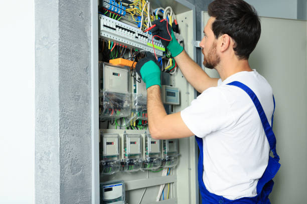 Best Commercial Electrician Services  in Mcchord Af, WA